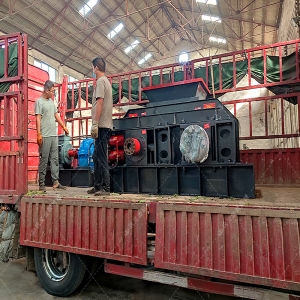 二次购买大型液压对辊麻豆AV无码发货 发往广东