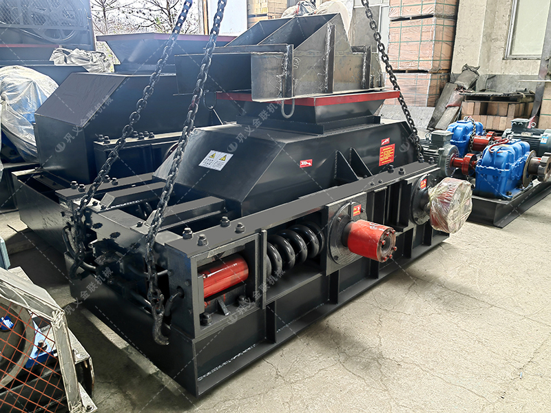 中型弹簧式对辊麻豆AV无码设备发往浙江