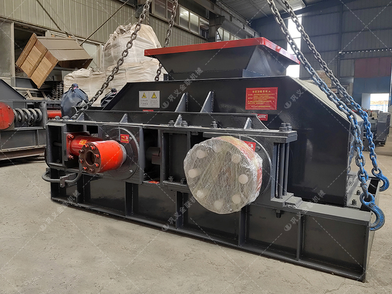 中型1000x700半自动液压对辊麻豆AV无码发货 破碎石料