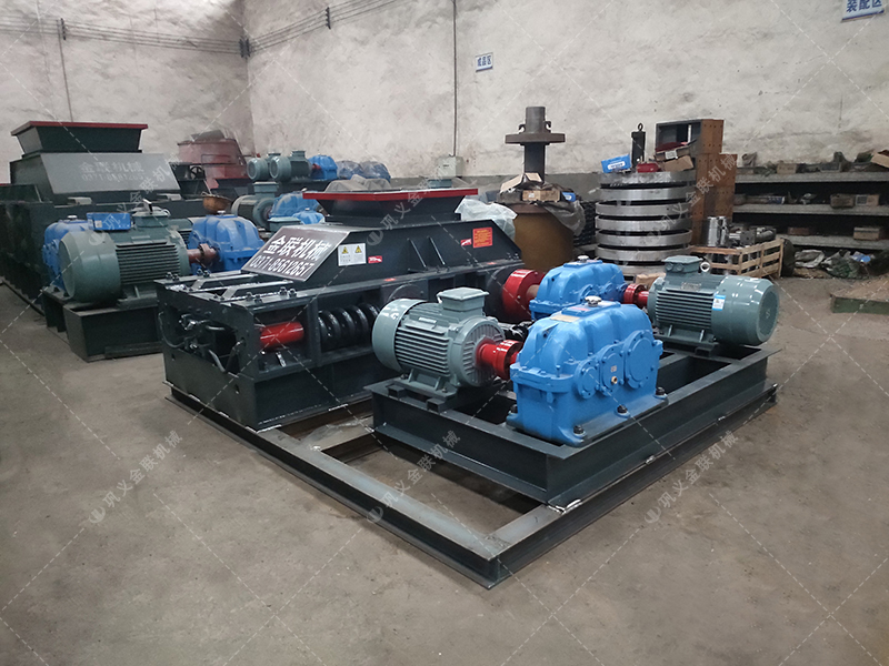 中小型直连式对辊麻豆AV无码发货两台 发往河南