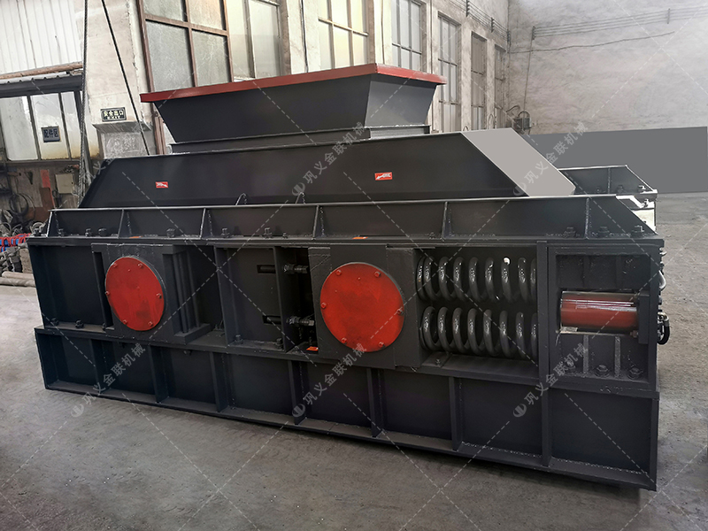 两台2PG1500x1000直连式大型鹅卵石麻豆AV无码发货