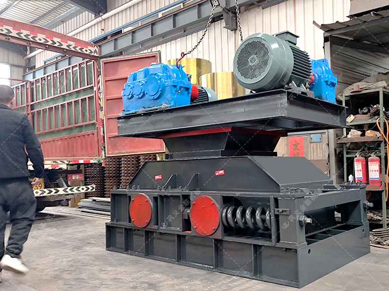 2PGC600X900双齿辊式麻豆AV无码发往青海