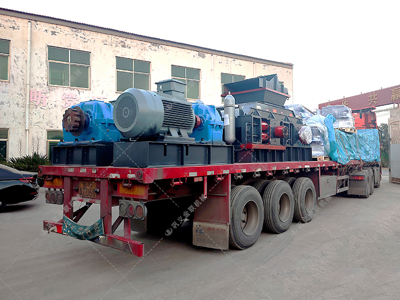 在挑选白云石对辊麻豆AV无码生产厂家时，该考虑哪些因素呢？