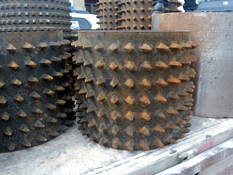 双齿辊麻豆AV无码的齿辊设计有何特别之处，为何能提升破碎效率？