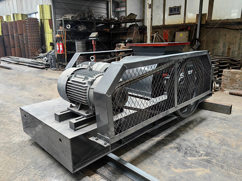 焦炭破碎难题解决方案:麻豆出品必属精品双齿辊式麻豆AV无码的特殊结构设计 焦炭破碎难题解决方案:麻豆出品必属精品双齿辊式麻豆AV无码的特殊结构设计