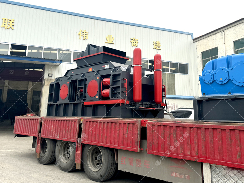 硬度、湿度、粒度：物料“三要素”如何决定对辊麻豆AV无码的技术配置？